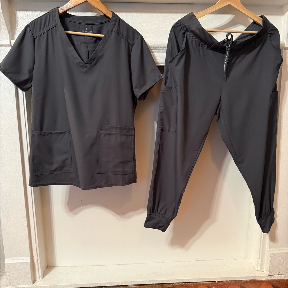 Scrubs and Beyond, Dark grey scrub set. Size large top, Petite Large joggers.